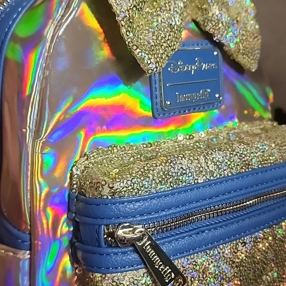 Nwt Disney Loungefly Mickey/Minnie Holographic Backpack
